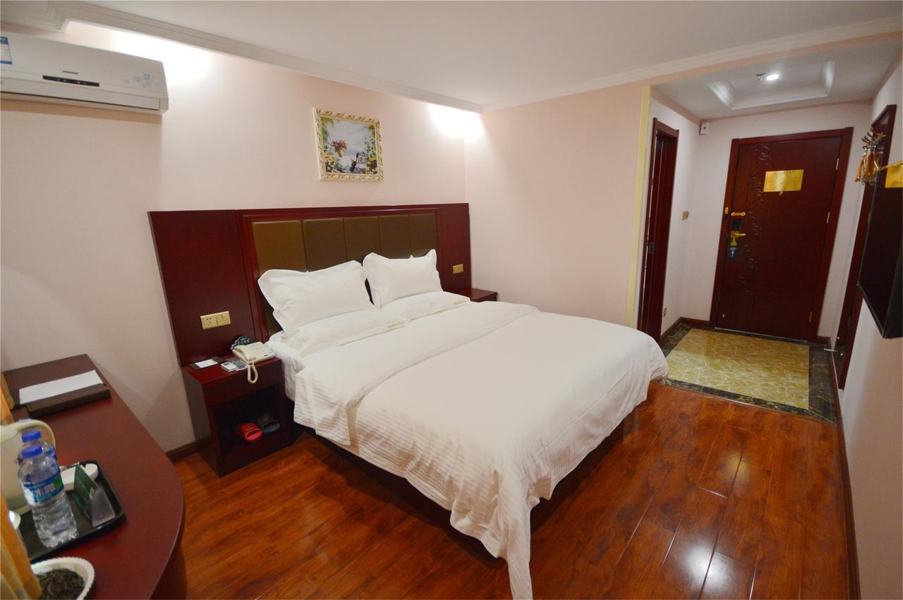 Greentree Inn Zhejiang Jiaxing Zhongan Business Hotel Esterno foto
